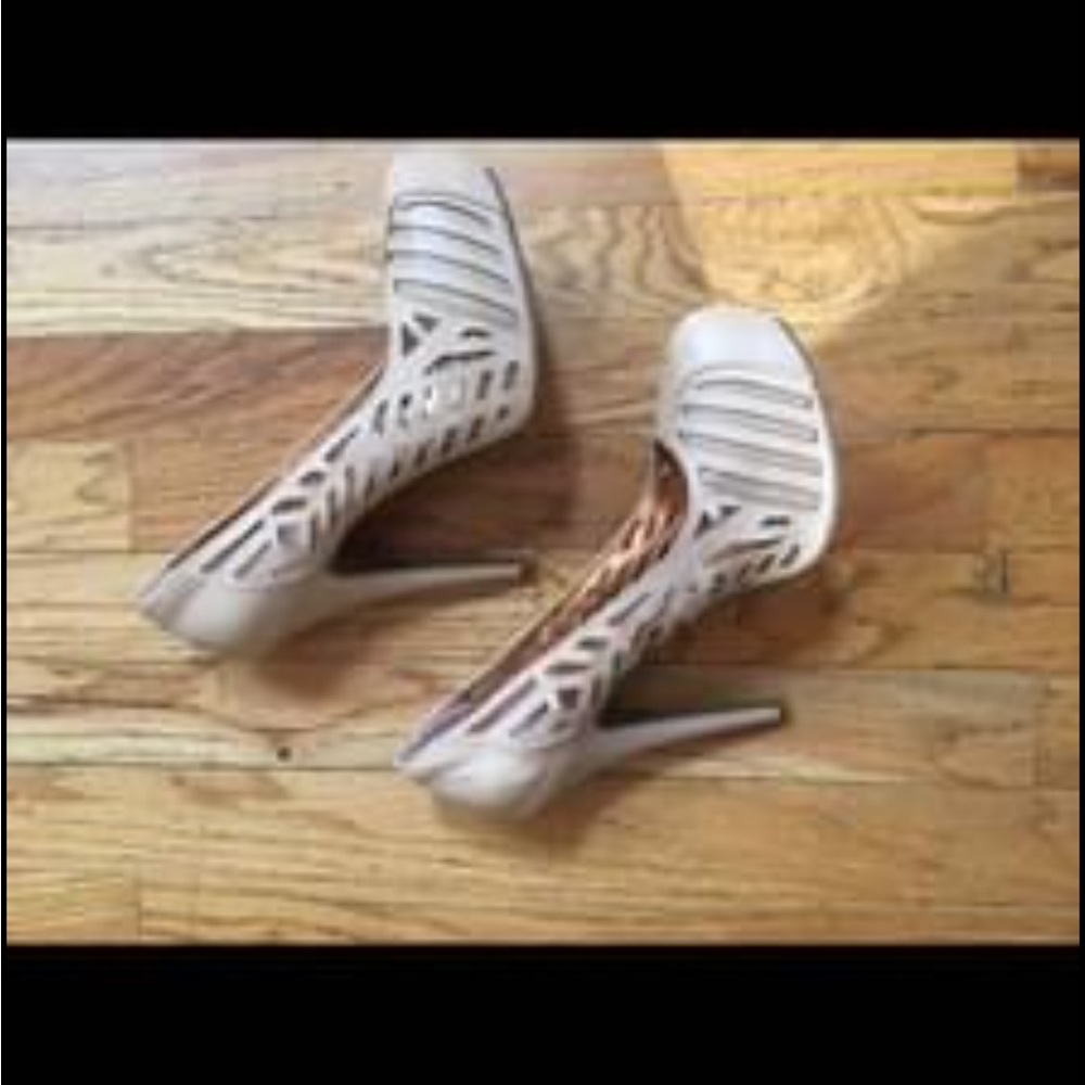 ShoesBCBGeneration high heel